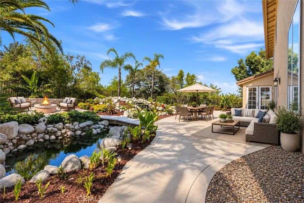45514 Caminito Avila Temecula, CA 92592