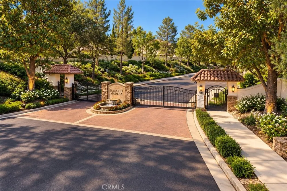 45514 Caminito Avila Temecula, CA 92592
