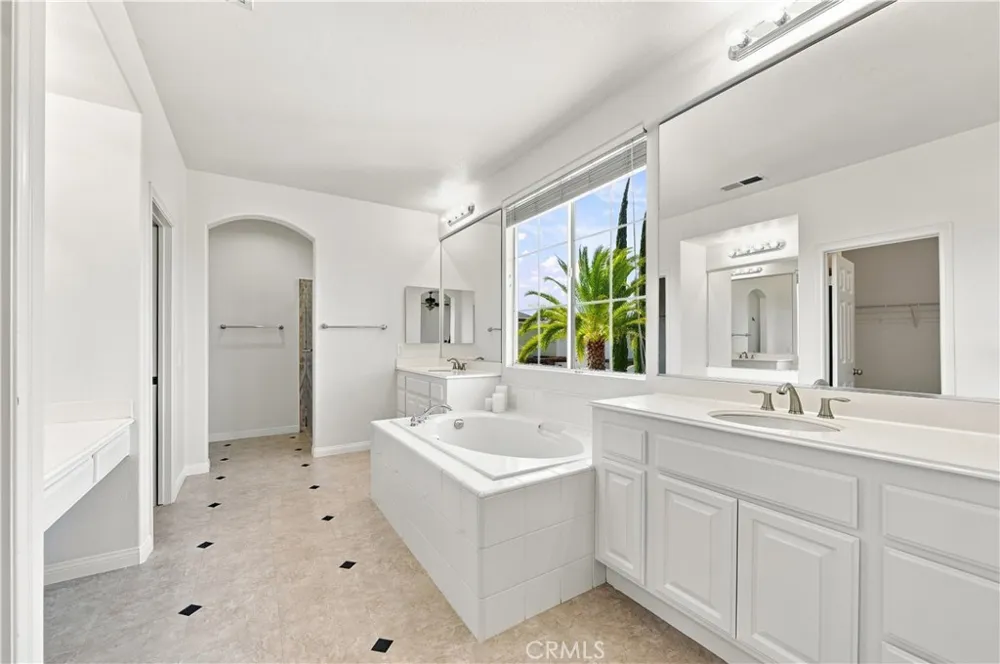 45514 Caminito Avila Temecula, CA 92592