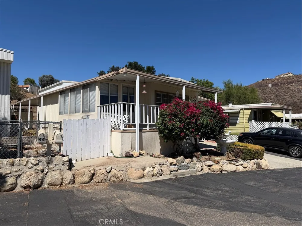35080 Chandler Avenue #43 Calimesa, CA 92320