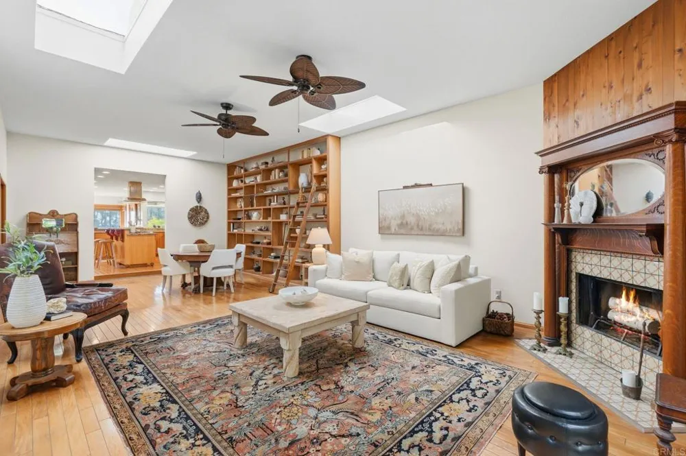 13635 Pine Needles Drive Del Mar, CA 92014