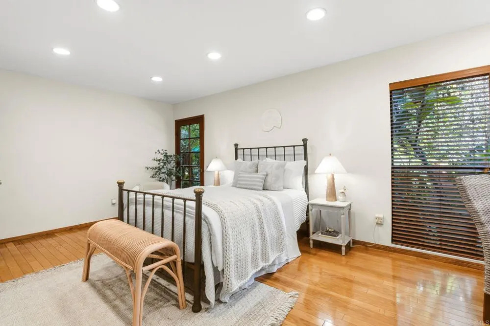 13635 Pine Needles Drive Del Mar, CA 92014