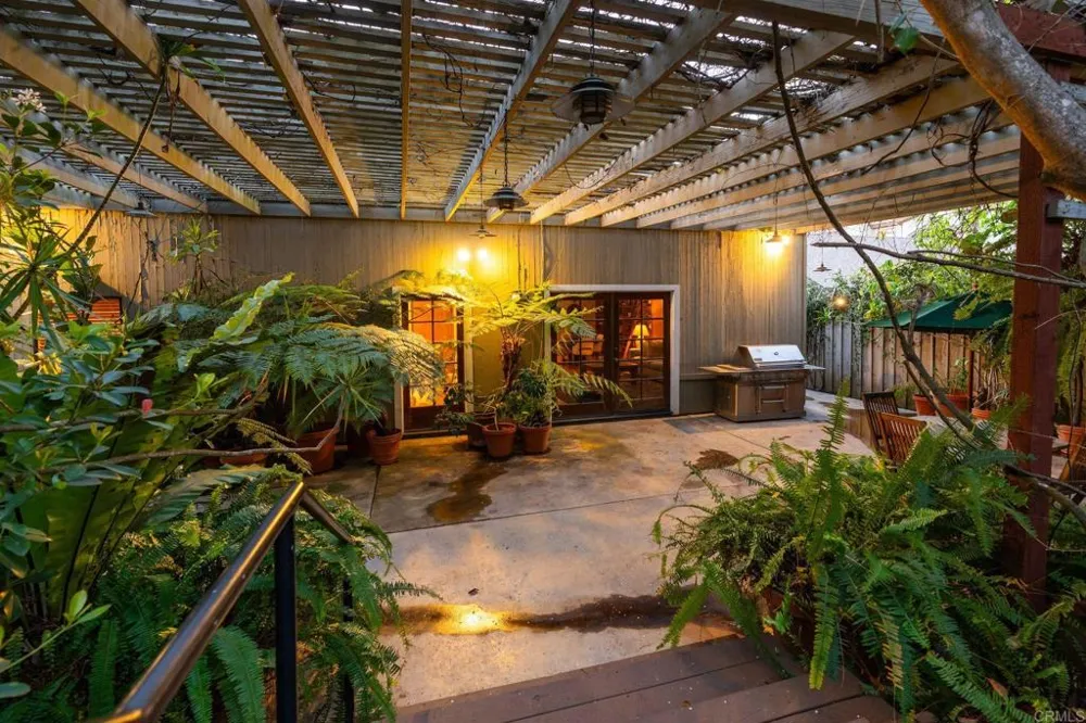 13635 Pine Needles Drive Del Mar, CA 92014