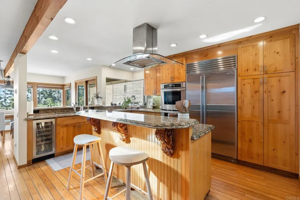 13635 Pine Needles Drive Del Mar, CA 92014