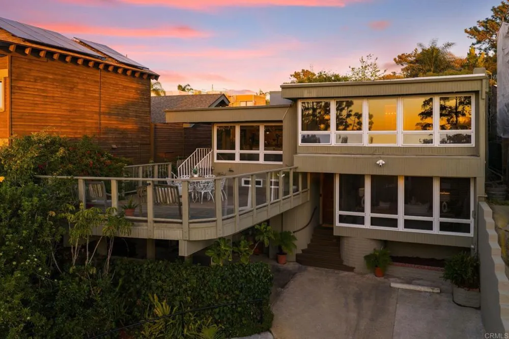 13635 Pine Needles Drive Del Mar, CA 92014