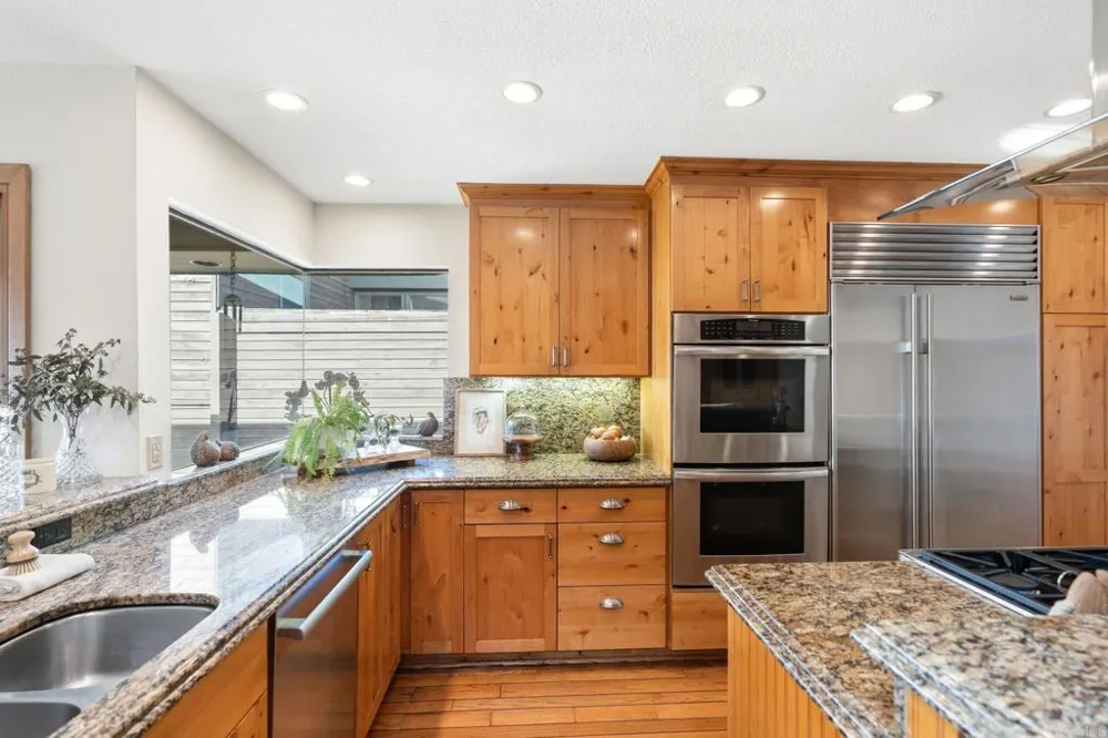 13635 Pine Needles Drive Del Mar, CA 92014