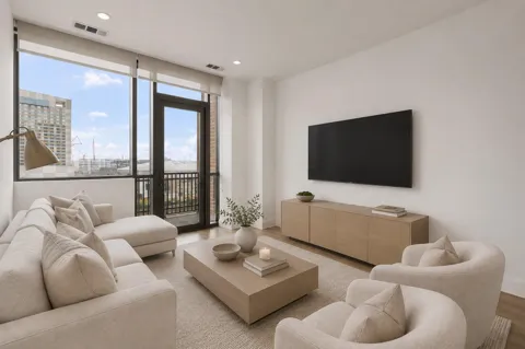 1211 Caroline Street #1102