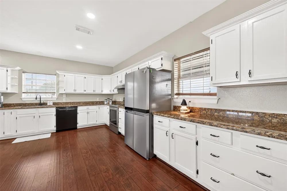 11802 Padon Road Needville, TX 77461