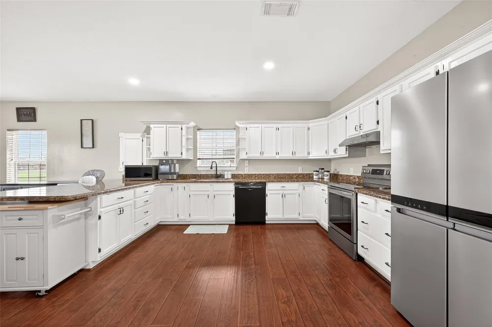 11802 Padon Road Needville, TX 77461