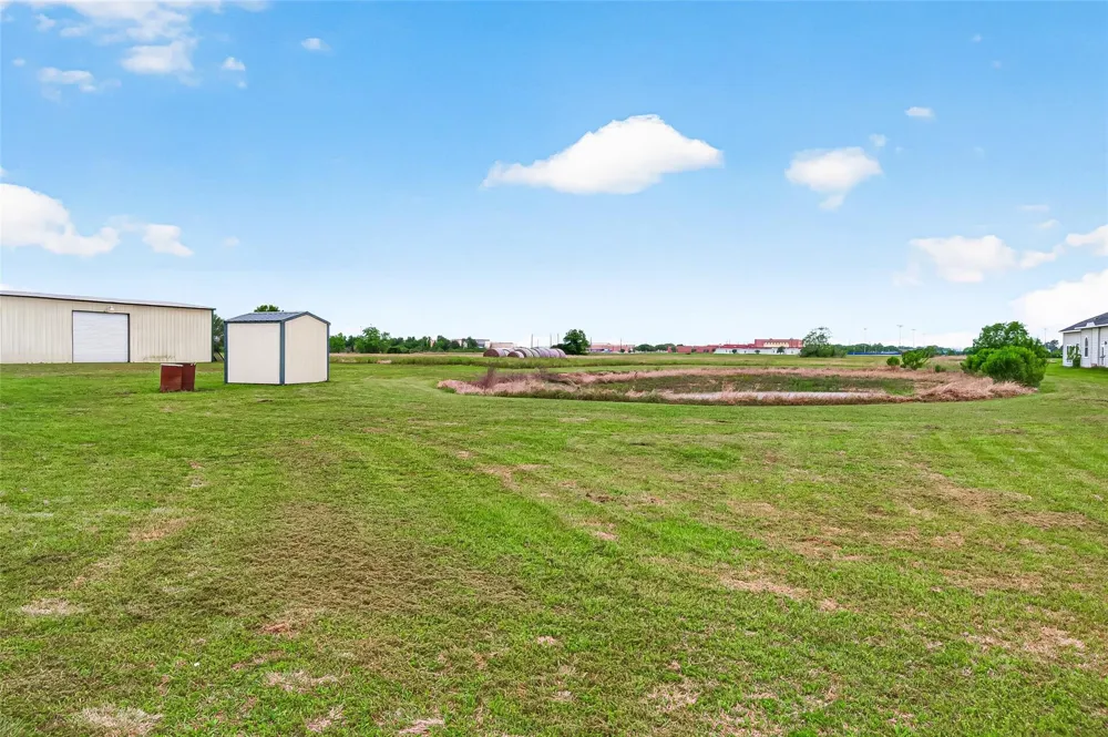 11802 Padon Road Needville, TX 77461