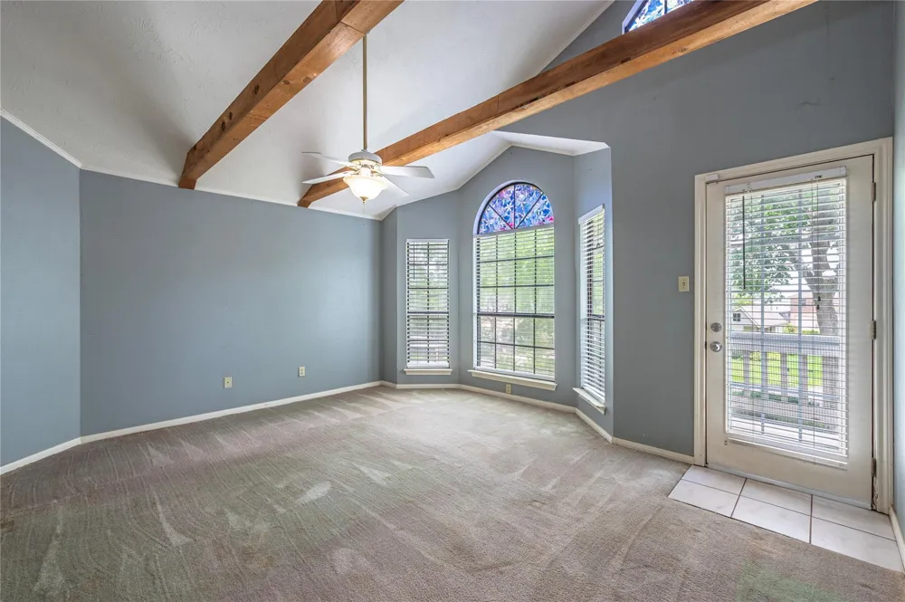 3726 Bayshore Drive Bacliff, TX 77518