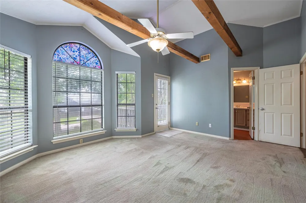 3726 Bayshore Drive Bacliff, TX 77518
