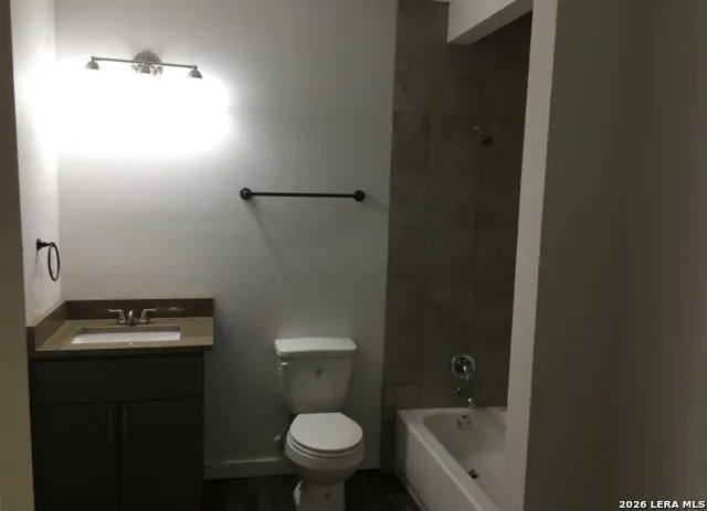100 DINN DR Unit 6 San Antonio, TX 78218