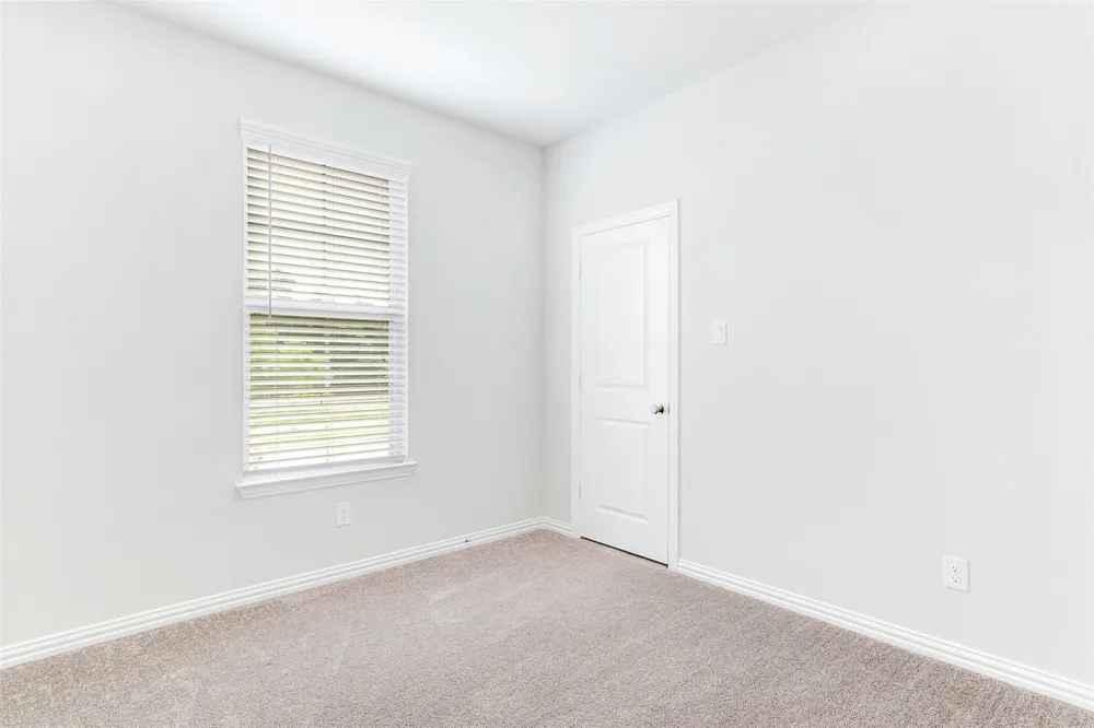 1513 Big Sky Lane Garland, TX 75042