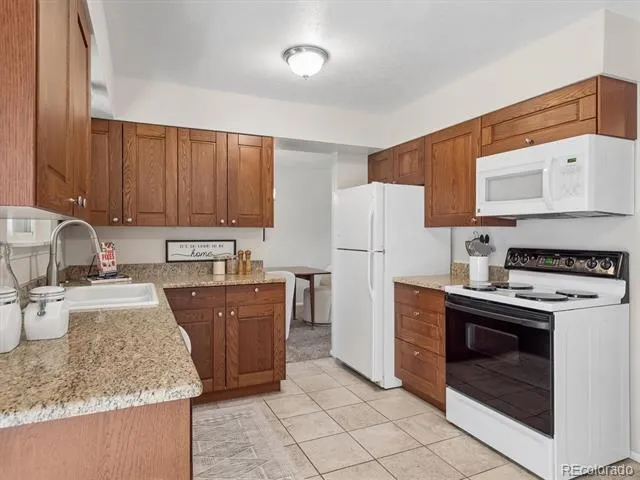 8882 W Arbor Avenue Littleton, CO 80123