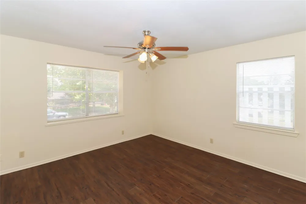 306 Virginia Drive Fresno, TX 77545
