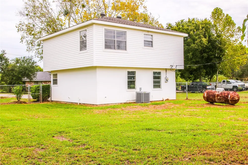 306 Virginia Drive Fresno, TX 77545