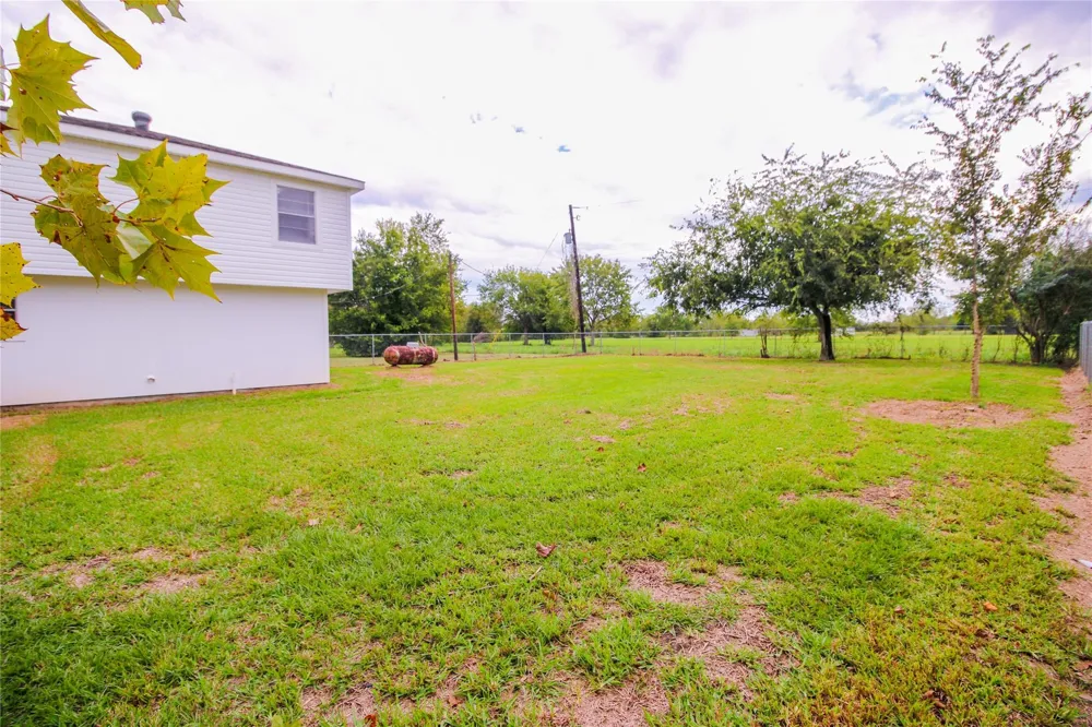 306 Virginia Drive Fresno, TX 77545