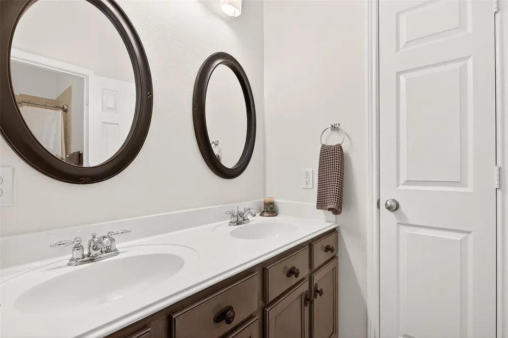 3326 River Bend Drive Rosenberg, TX 77471