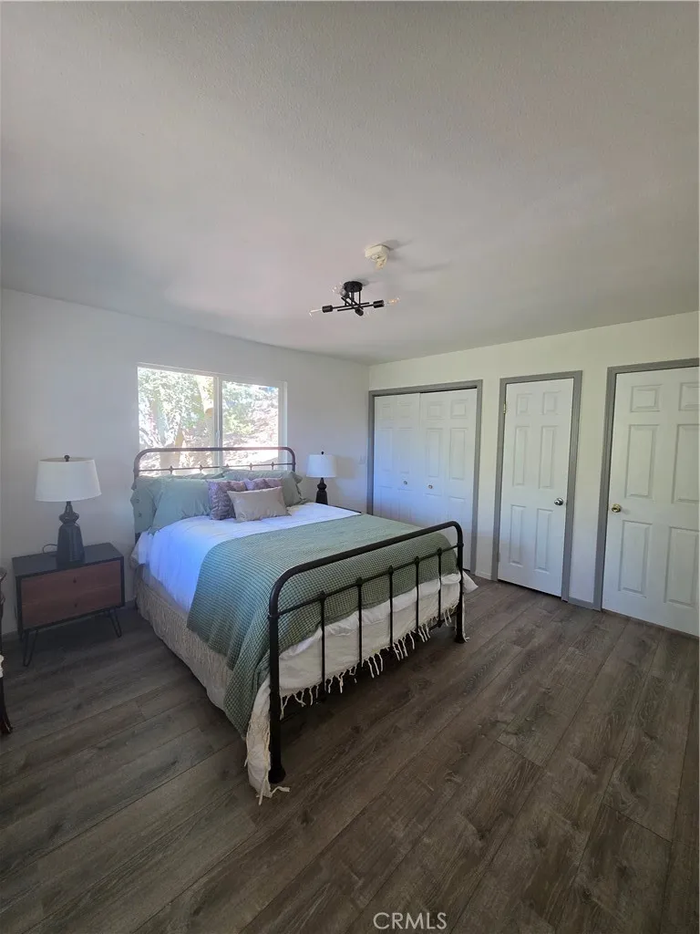 2734 Preston Running Springs, CA 92382