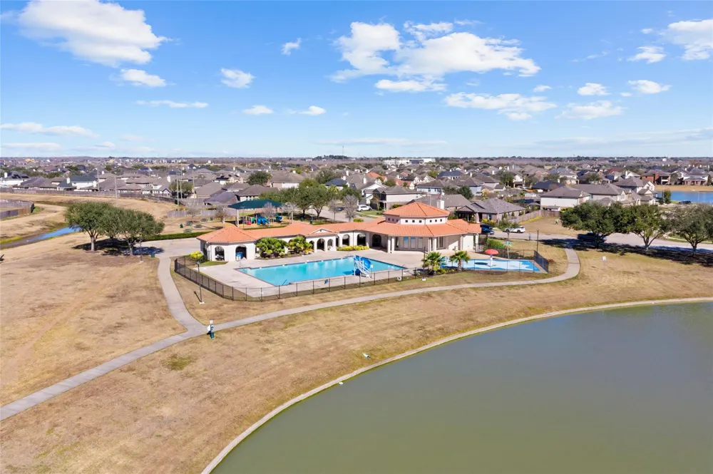 30 Supiro Drive Manvel, TX 77578