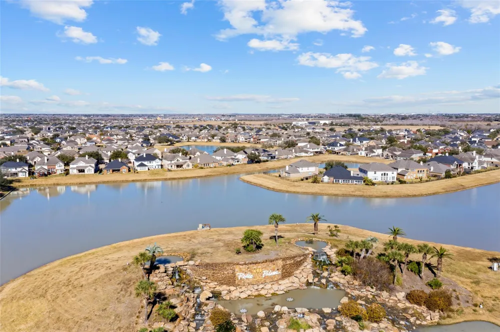 30 Supiro Drive Manvel, TX 77578