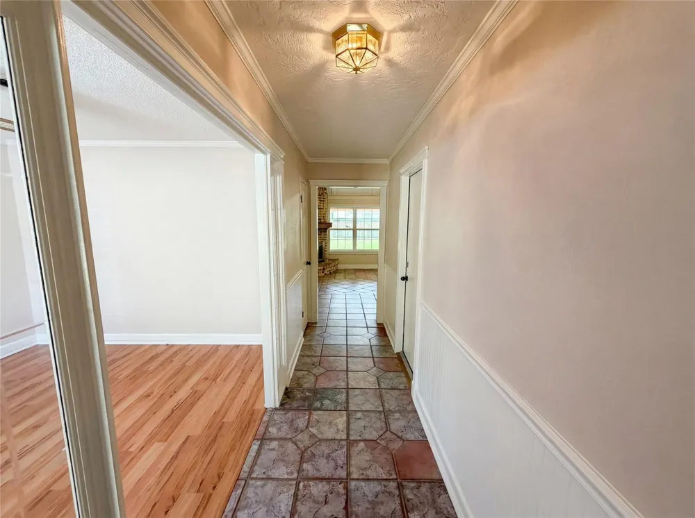 1902 New Orleans Street Deer Park, TX 77536