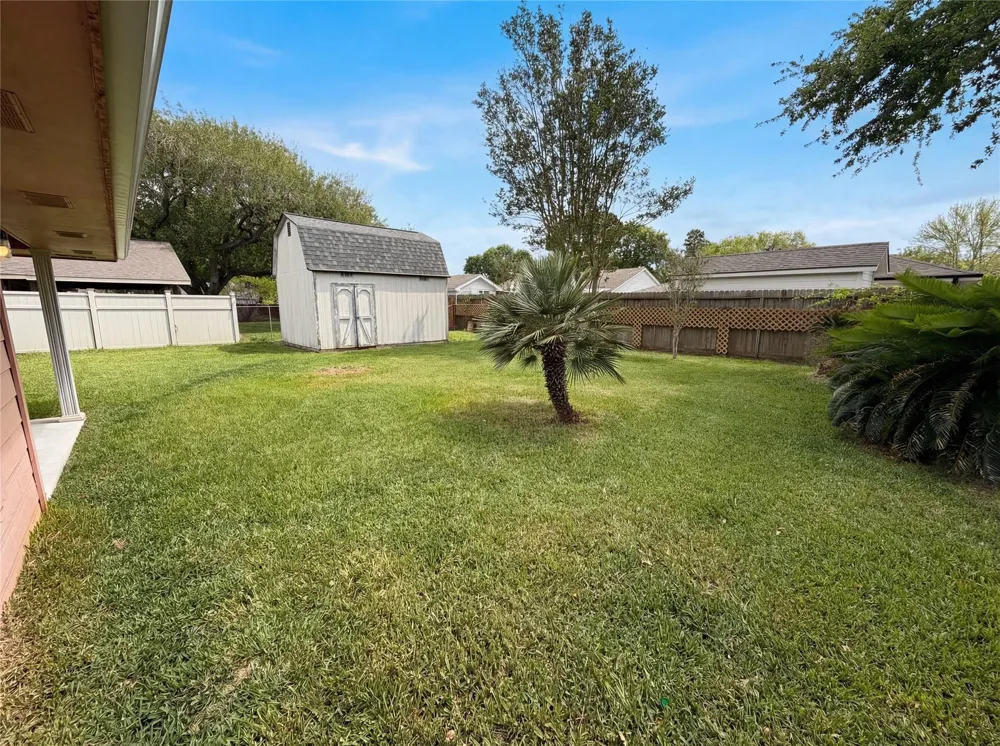 1902 New Orleans Street Deer Park, TX 77536
