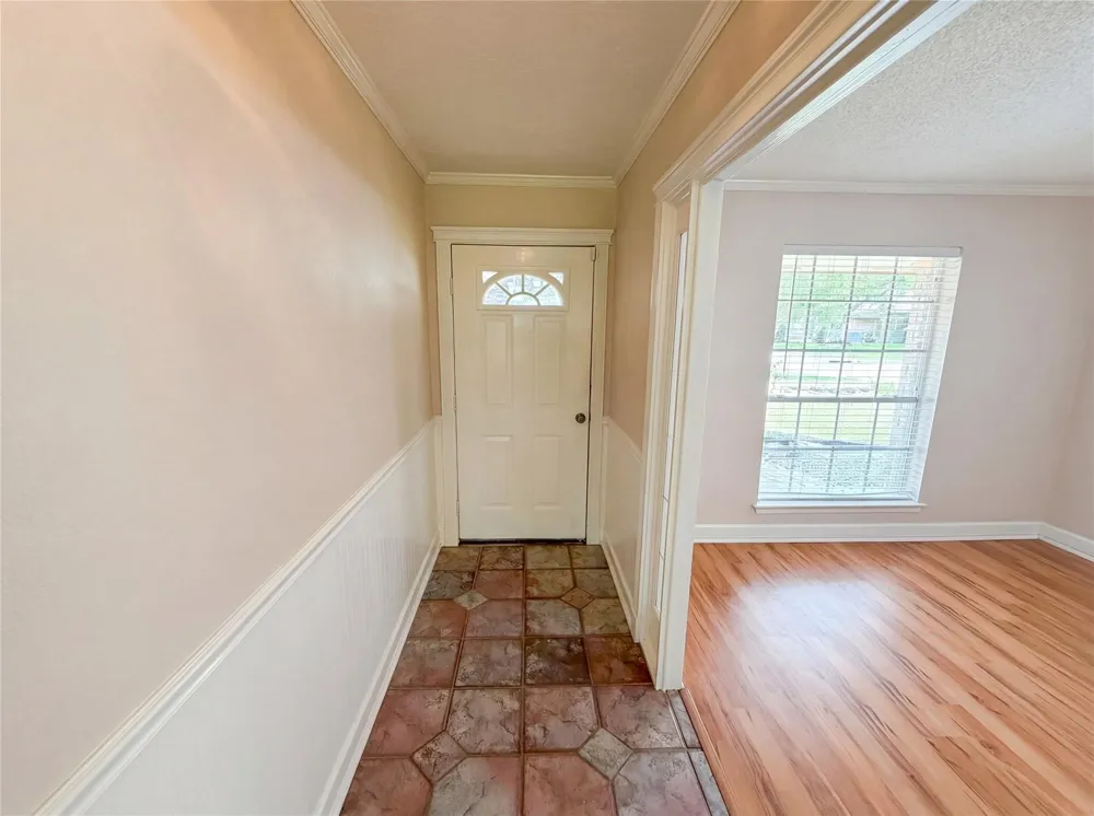 1902 New Orleans Street Deer Park, TX 77536