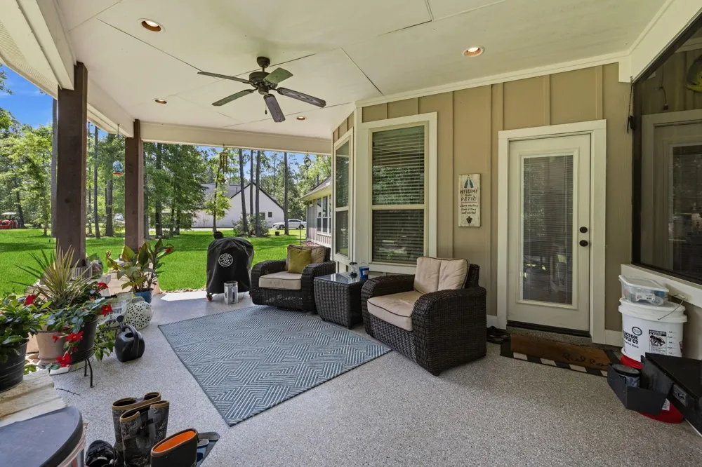 209 County Road 6324 Dayton, TX 77535