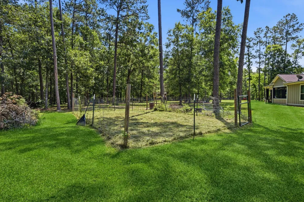 209 County Road 6324 Dayton, TX 77535