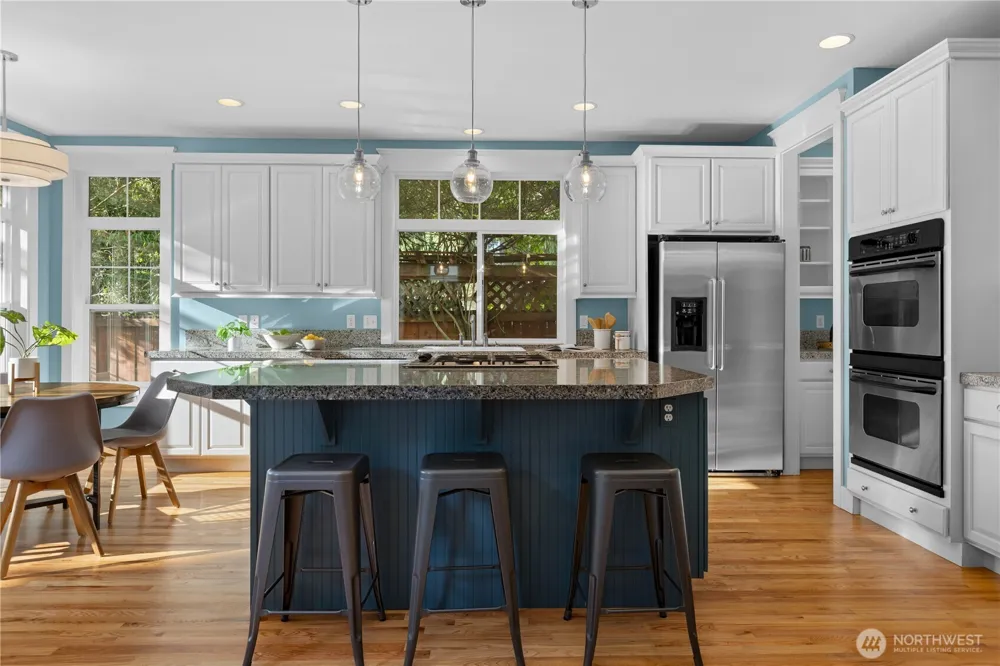 2743 NE 103rd Street Seattle, WA 98125