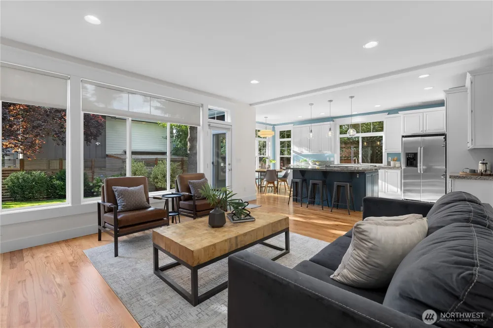 2743 NE 103rd Street Seattle, WA 98125
