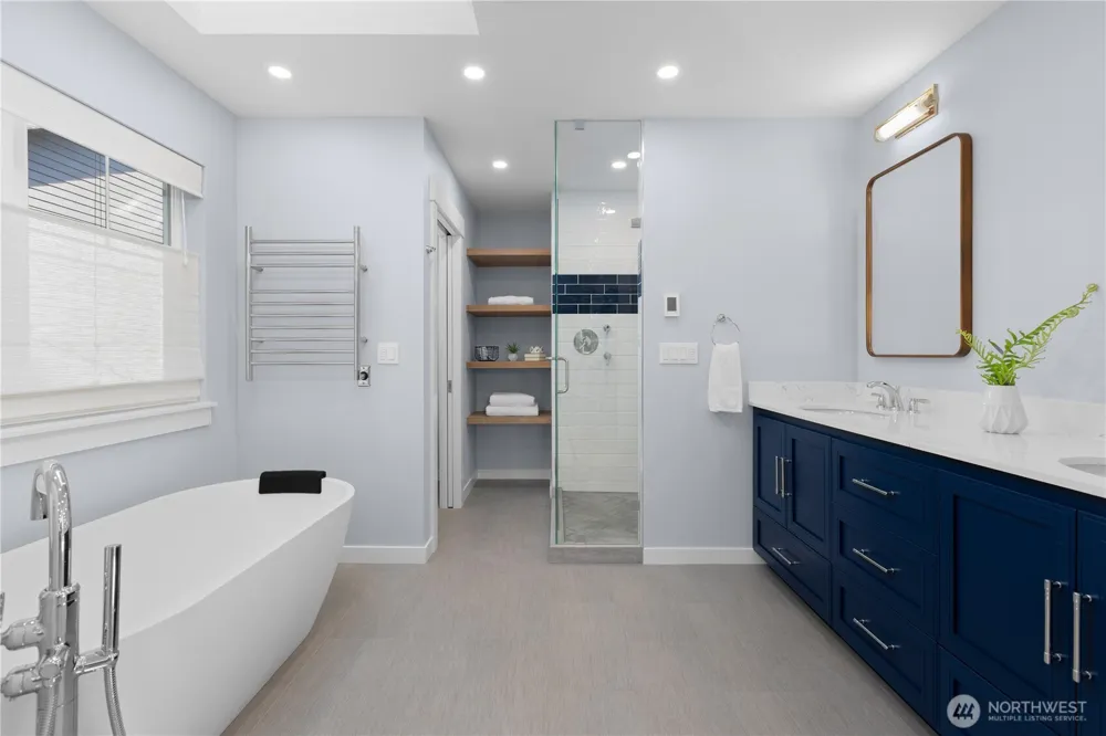2743 NE 103rd Street Seattle, WA 98125