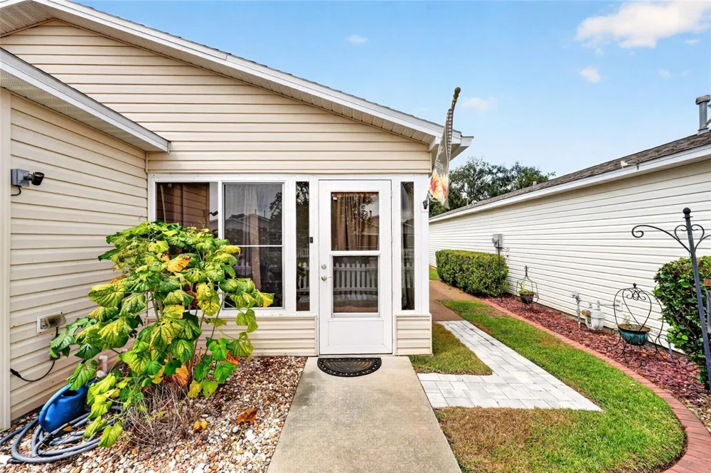 17458 SE 82ND ROSLYN COURT The Villages, FL 32162