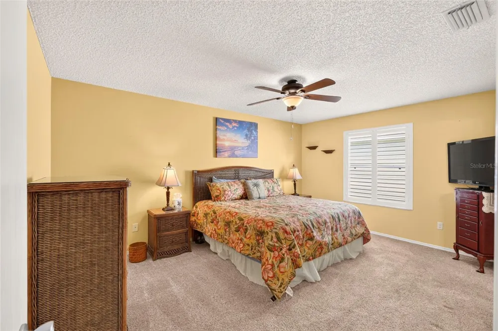 17458 SE 82ND ROSLYN COURT The Villages, FL 32162