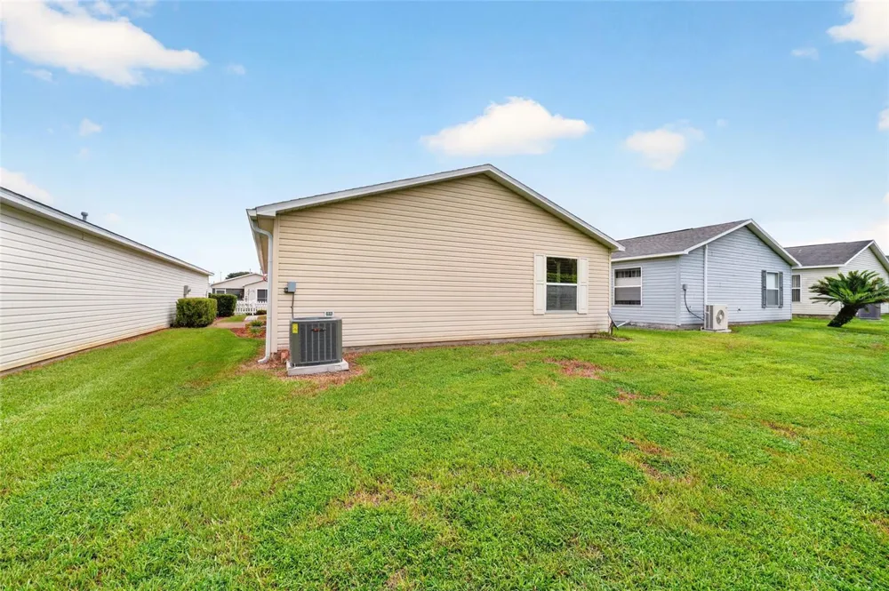 17458 SE 82ND ROSLYN COURT The Villages, FL 32162
