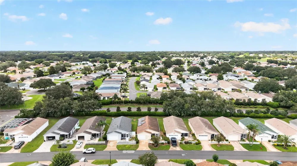 17458 SE 82ND ROSLYN COURT The Villages, FL 32162