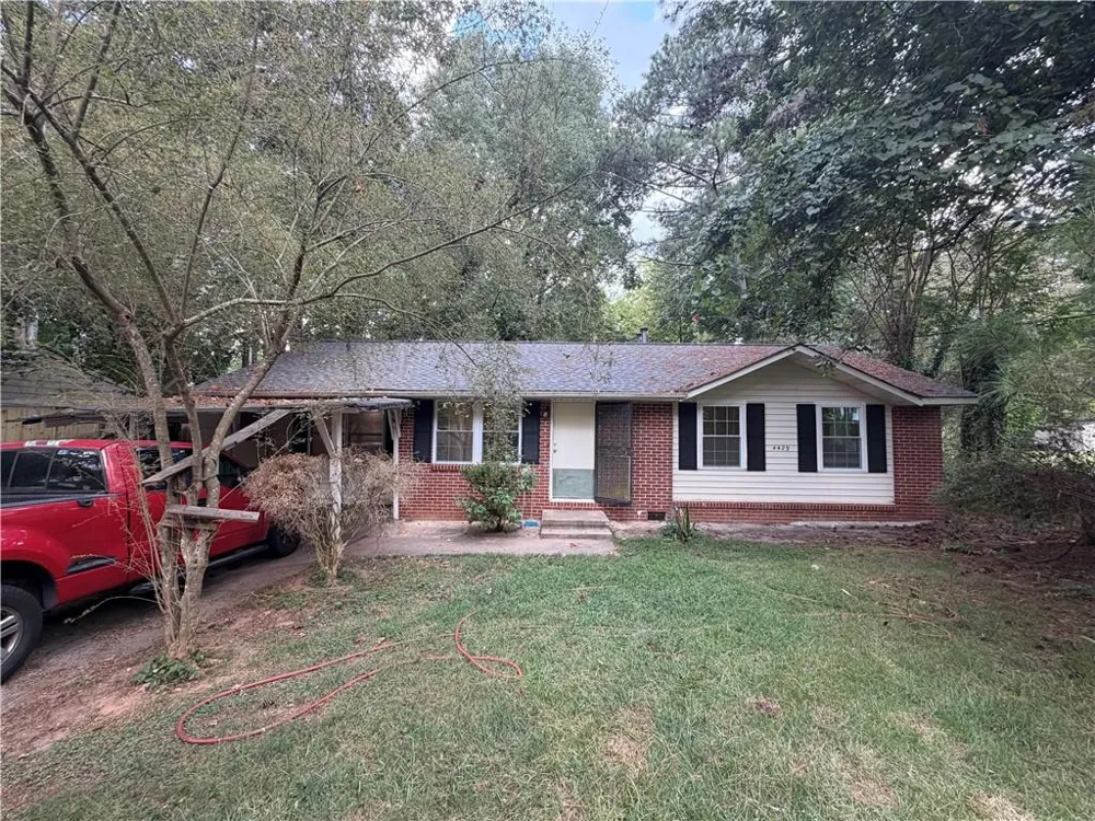 4429 Glade Road Forest Park, GA 30297