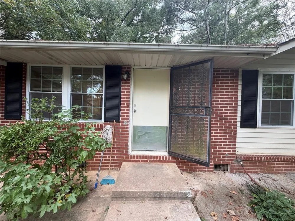 4429 Glade Road Forest Park, GA 30297