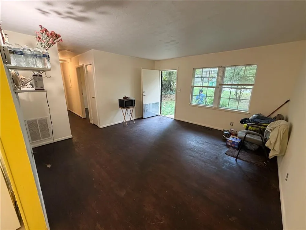 4429 Glade Road Forest Park, GA 30297