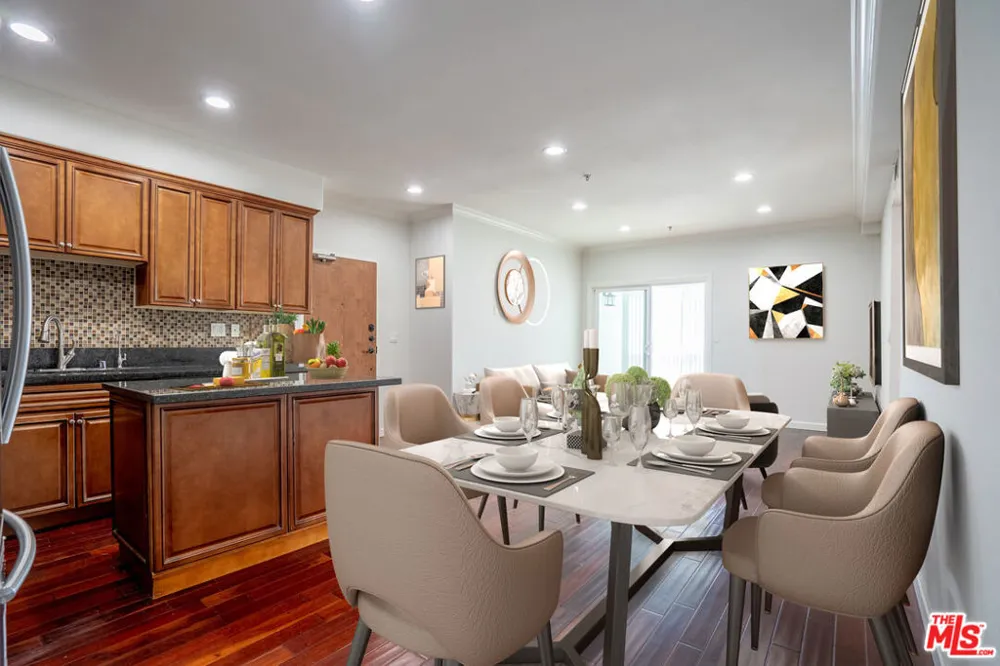 1037 S Fedora Street #401 Los Angeles, CA 90006