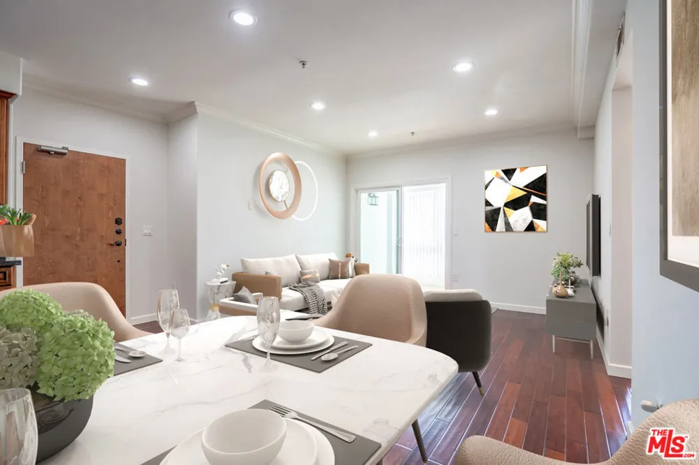 1037 S Fedora Street #401 Los Angeles, CA 90006
