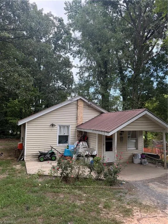 632 Elm Street Asheboro, NC 27203