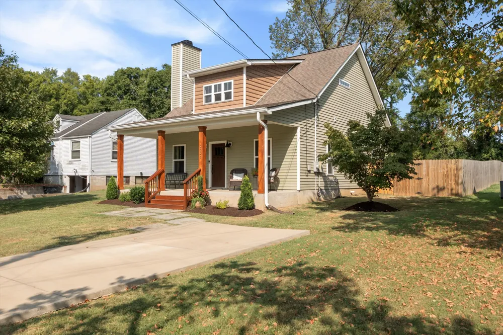 2525 Flamingo Dr Nashville, TN 37207