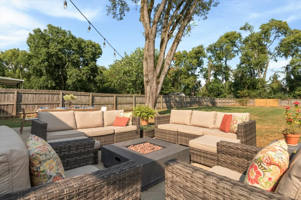 2525 Flamingo Dr Nashville, TN 37207