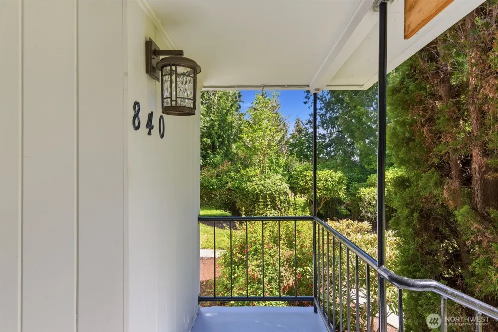 840 11th Avenue Fox Island, WA 98333