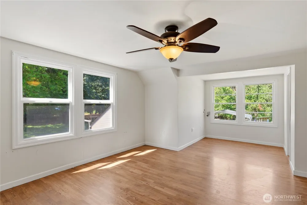 840 11th Avenue Fox Island, WA 98333
