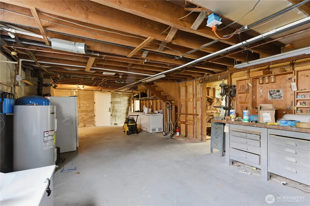 840 11th Avenue Fox Island, WA 98333