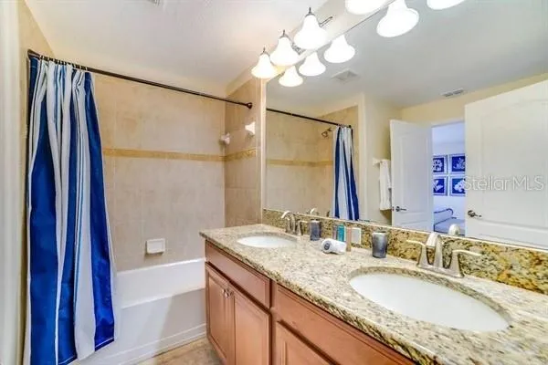 2971 BANANA PALM DRIVE Kissimmee, FL 34747